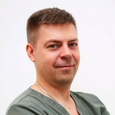Олег Суворов
